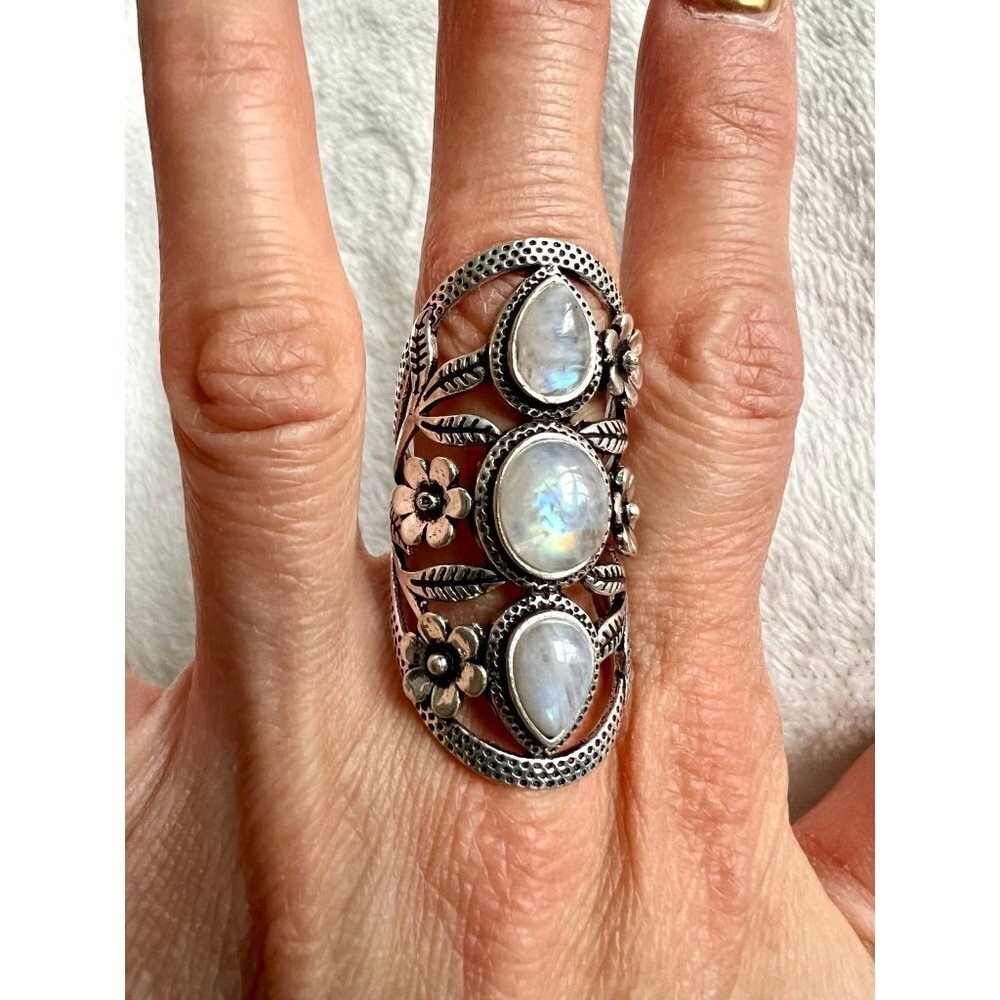 925 Flower Child Rainbow Flash Moonstone Shield Ring 6 - Picture 3 of 13